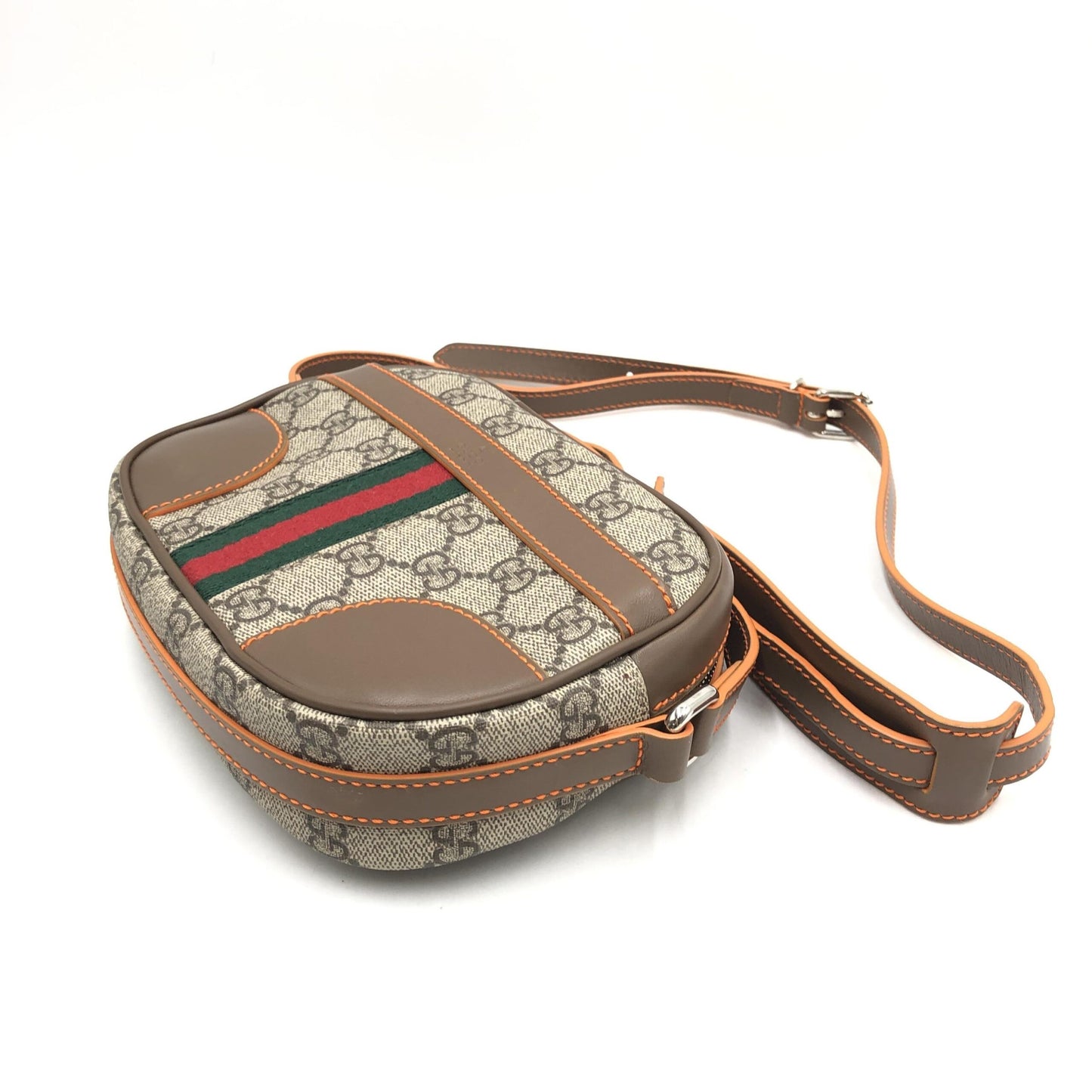 Gucci GG Supreme Sherry Shoulder Bag Brown